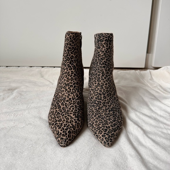 Steve Madden Leopard Print Pointed-Toe Bootie - Picture 1 of 7